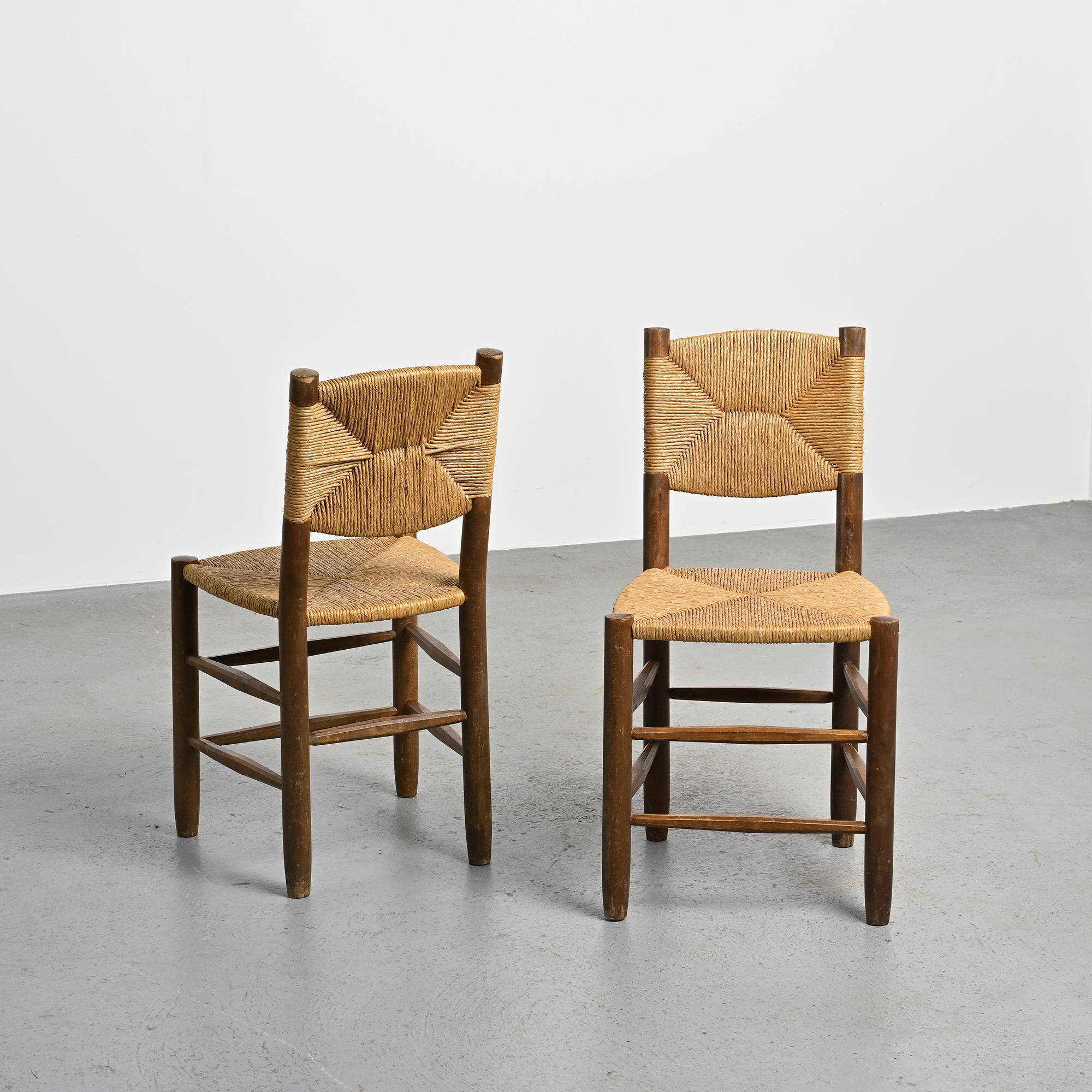 Paire de chaises modèle Bauche par Charlotte Perriand, circa 1950