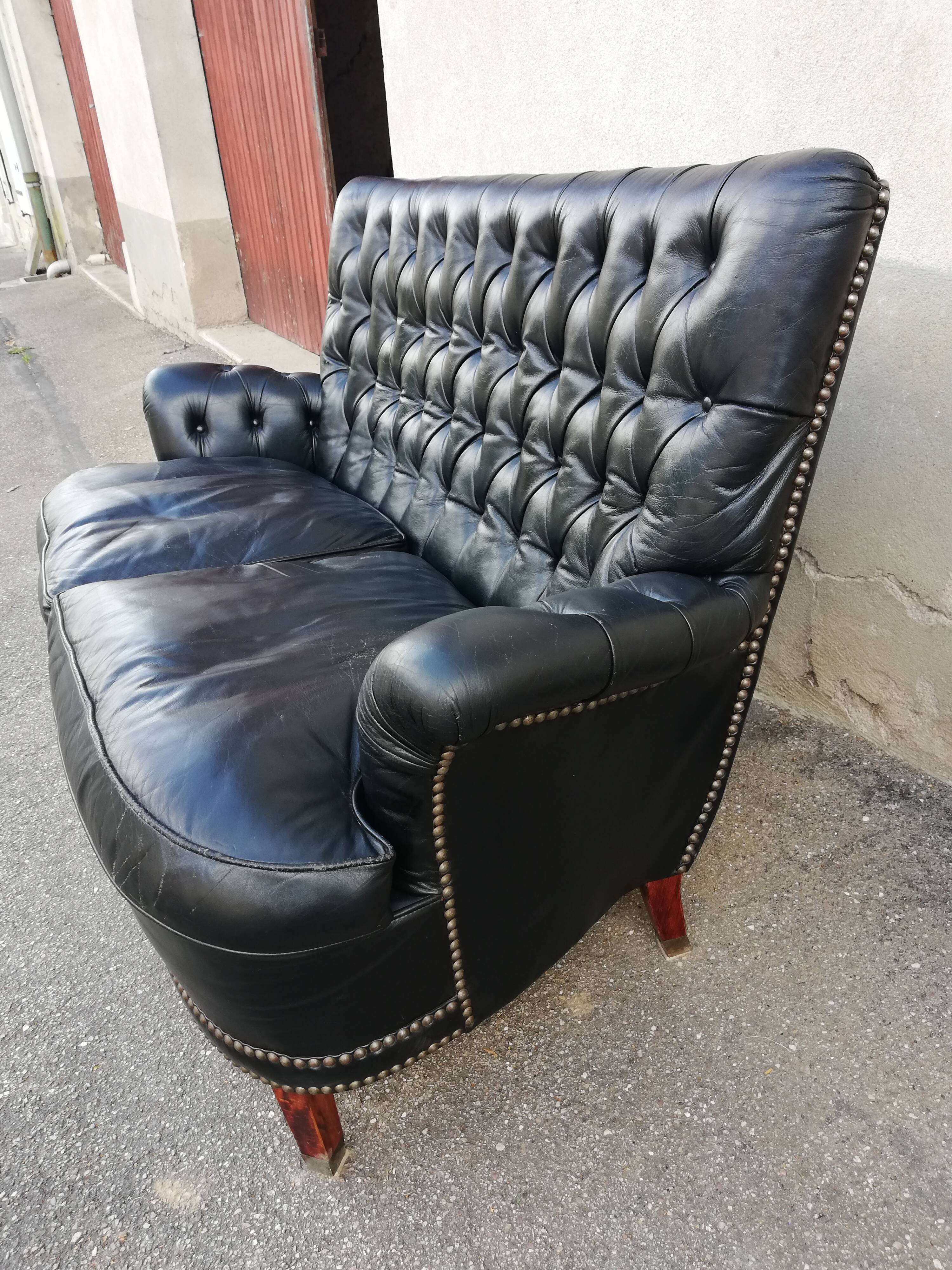 Black leather sofa 2 padded seats