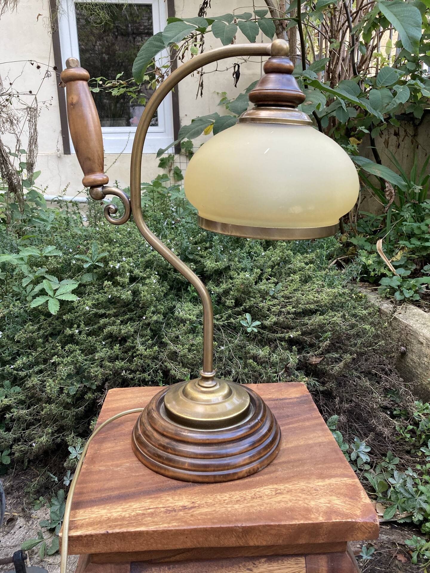 Lampe de poser type Louisiane J-P Ryckaert