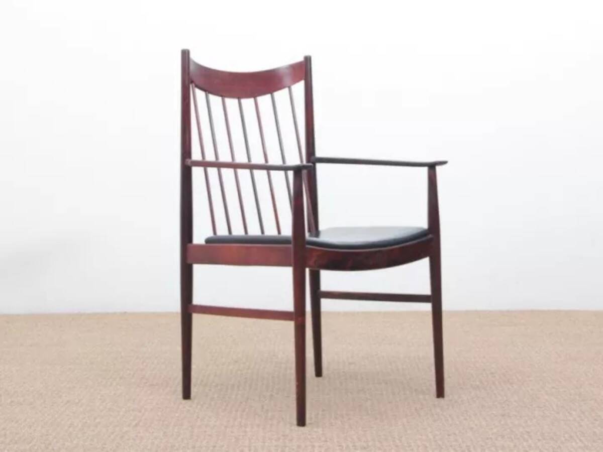 Pair of armchairs, side table, Danish in rosewood, Arne Vodder 1960.