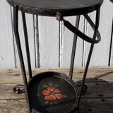 Coffee table with handle
