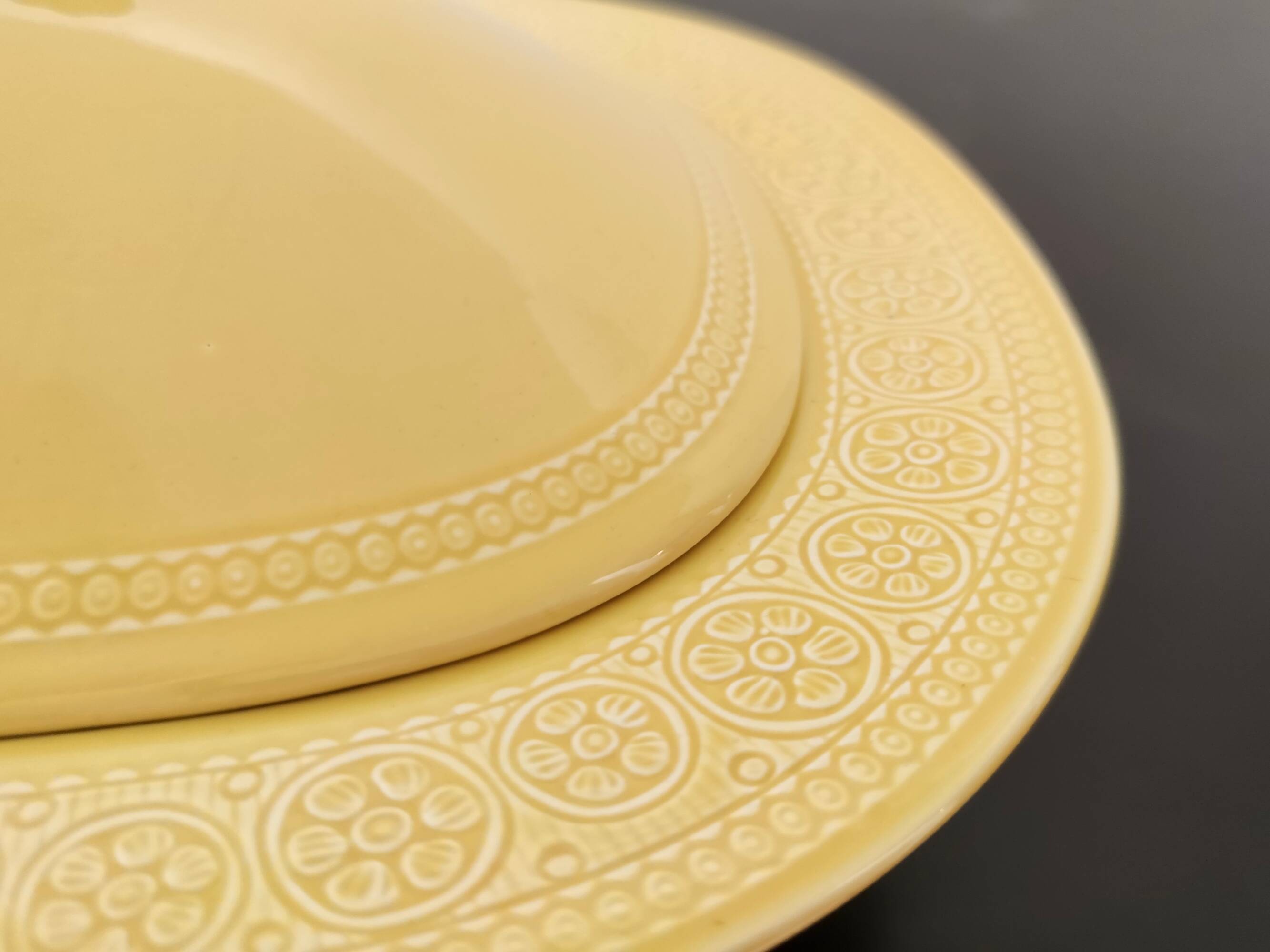 Yellow Earthenware Serving Centerpiece by Antonia Campi for Laveno,