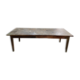Farm table