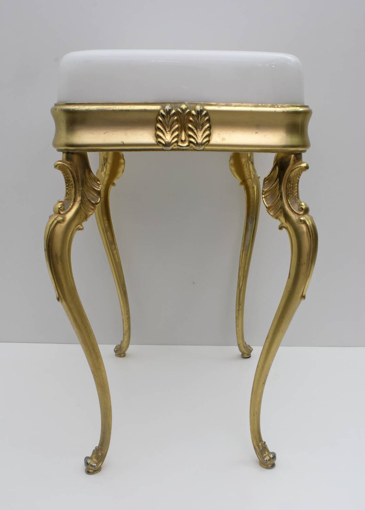 Mid-Century Modern Italian Brass and Plexiglass Stool, 1950