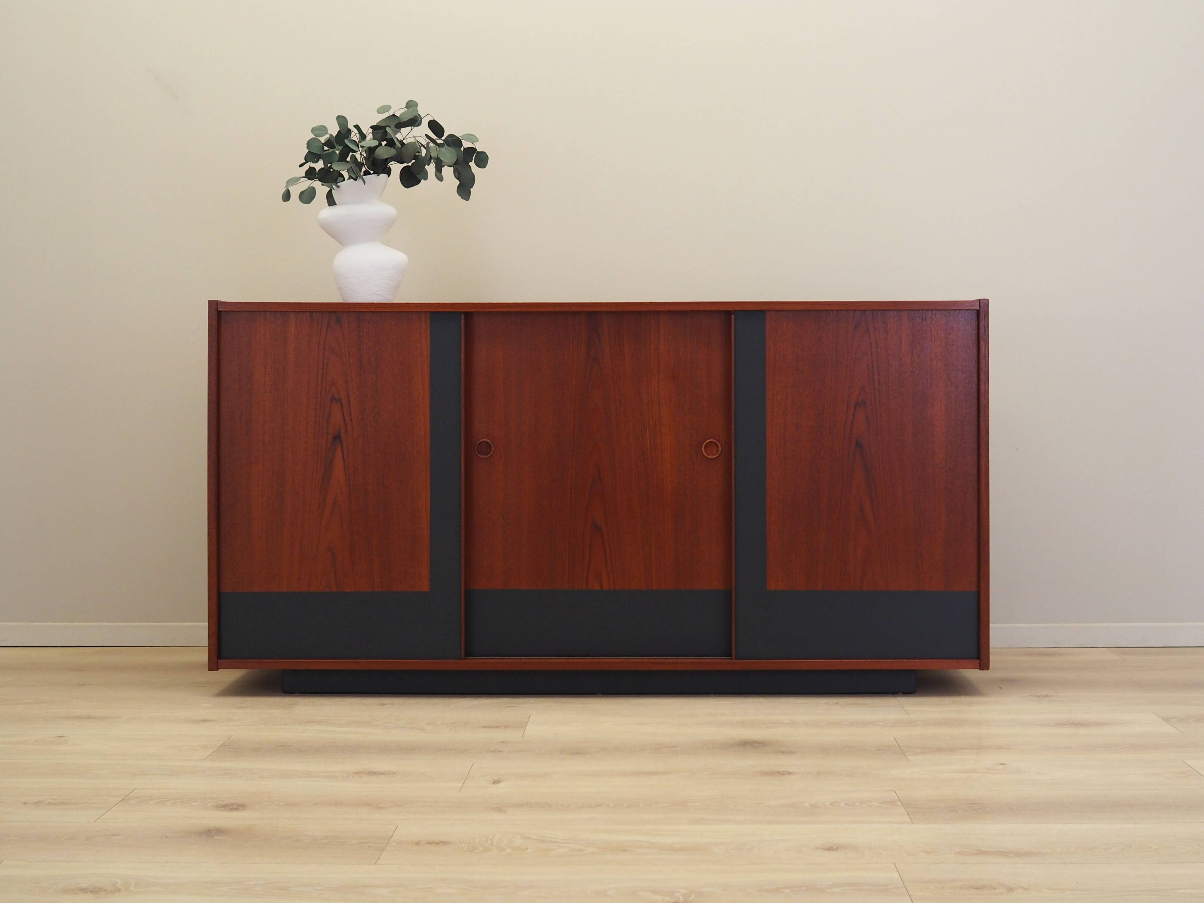 Teak sideboard, Danish design, 1970s, production: Denmark