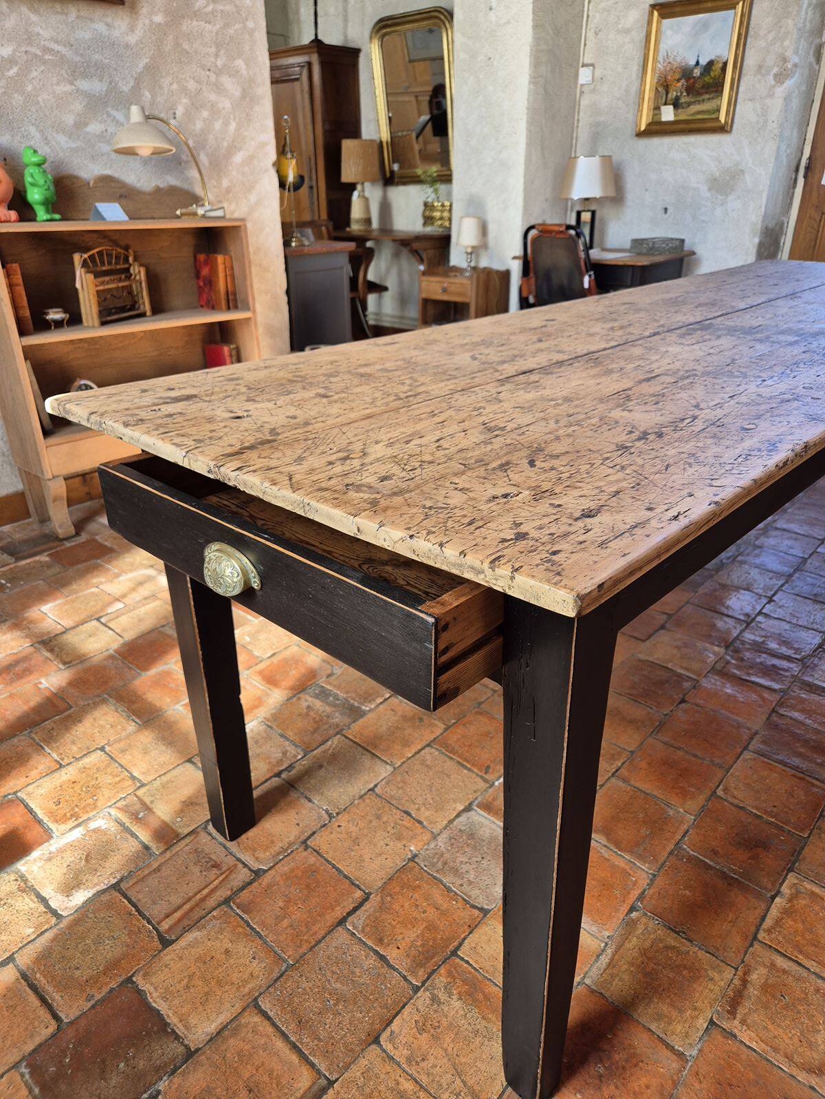 Table ancienne