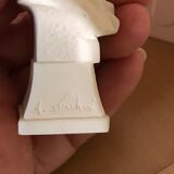Statuette