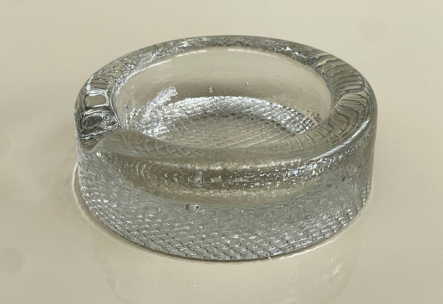 Vintage ashtray in brutalist glass/nordic design