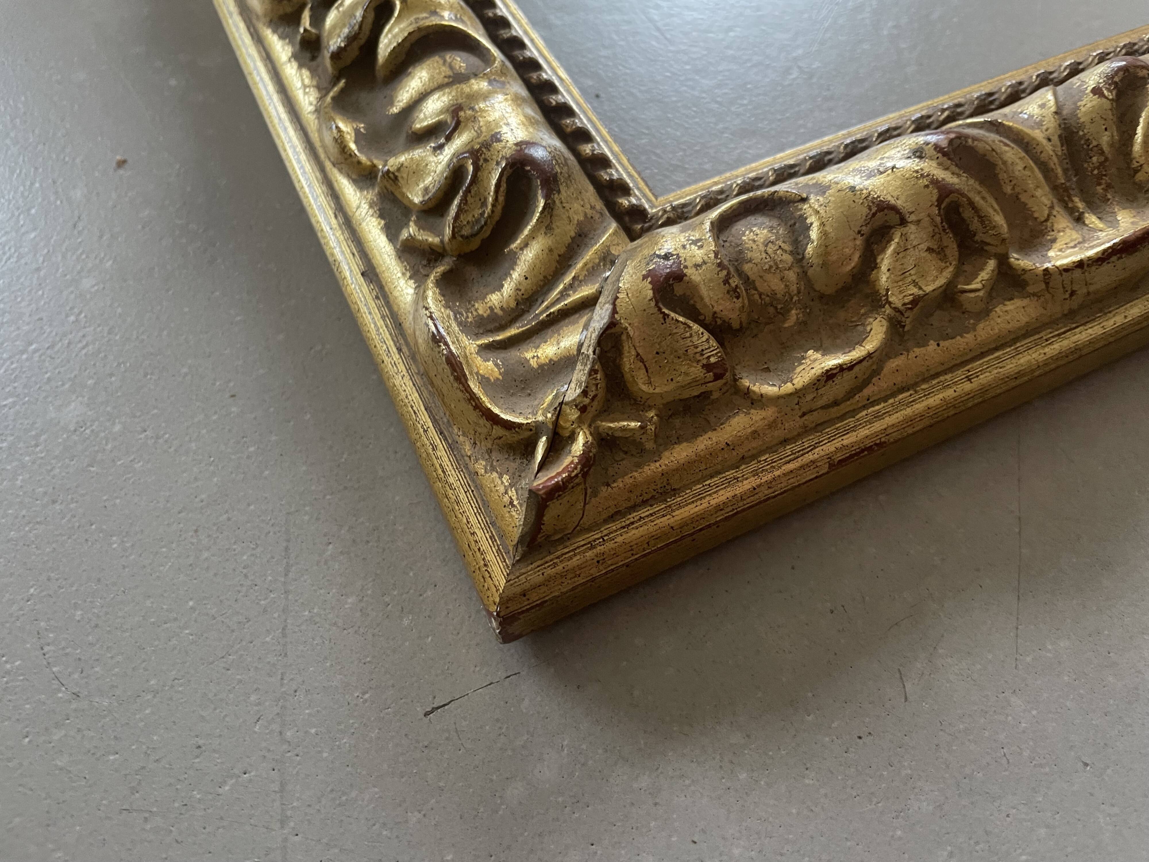 Cadre en bois doré