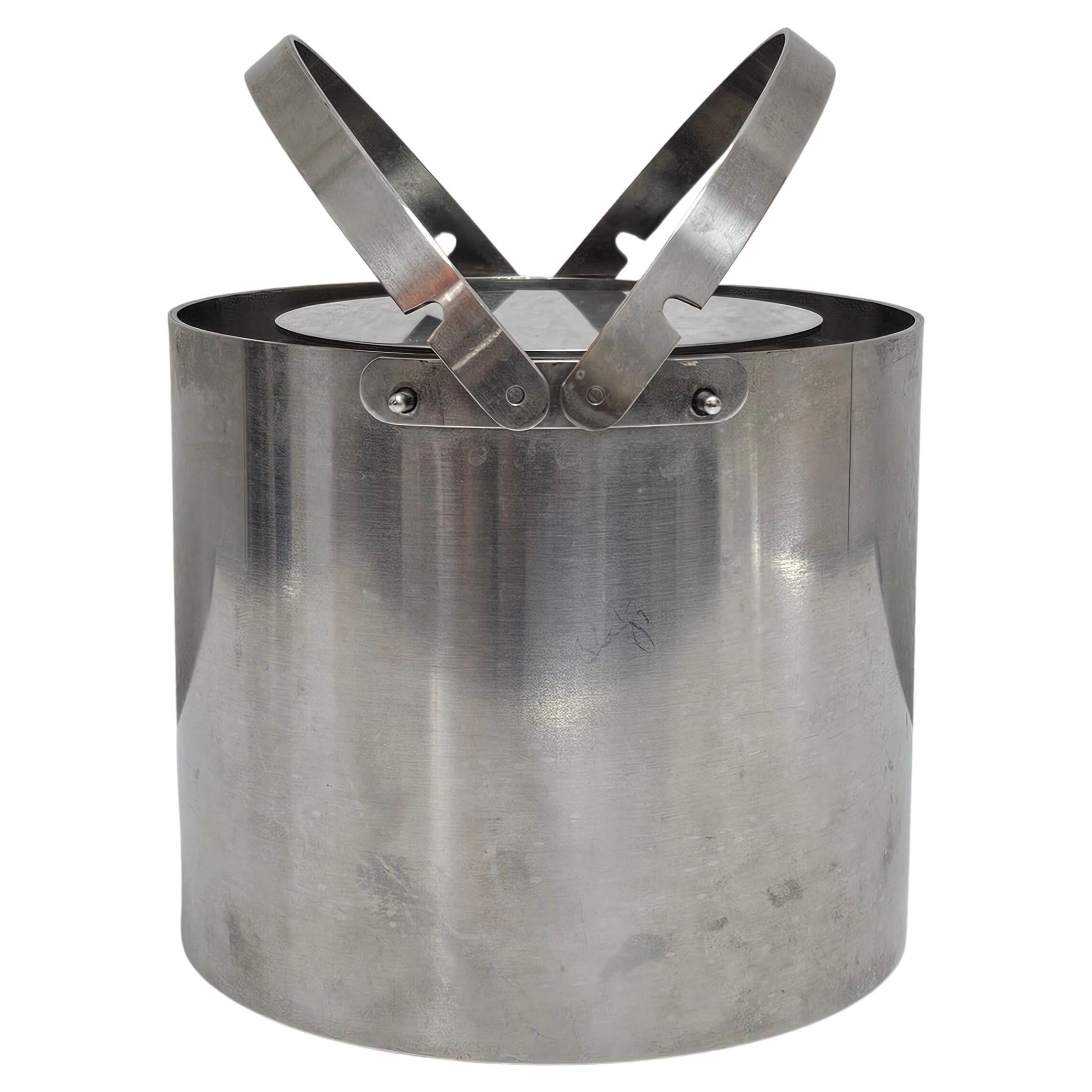 Mid Century Modern ice bucket with chrome lid by Arne Jacobsen