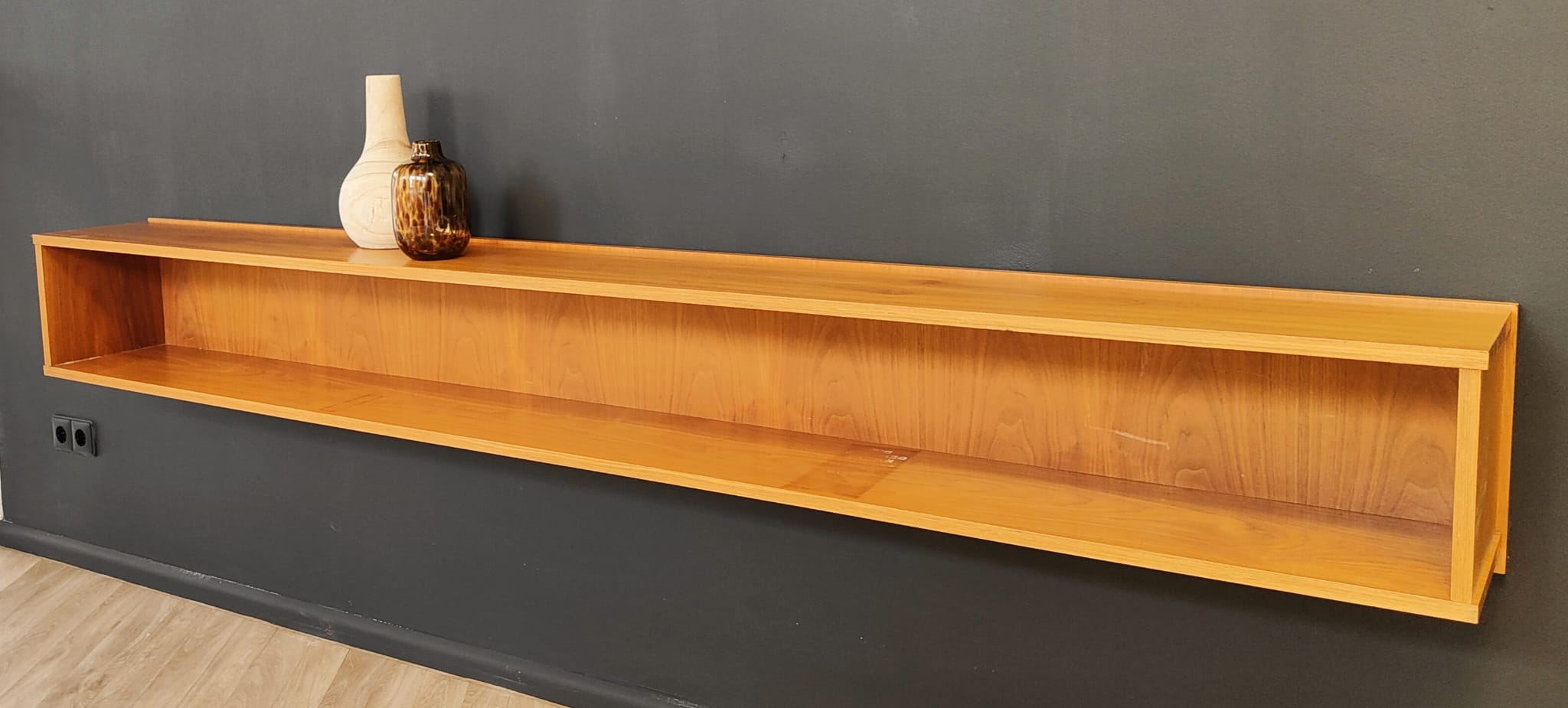 Mid Century floating cabinet | Vintage - bookcase, TV cabinet