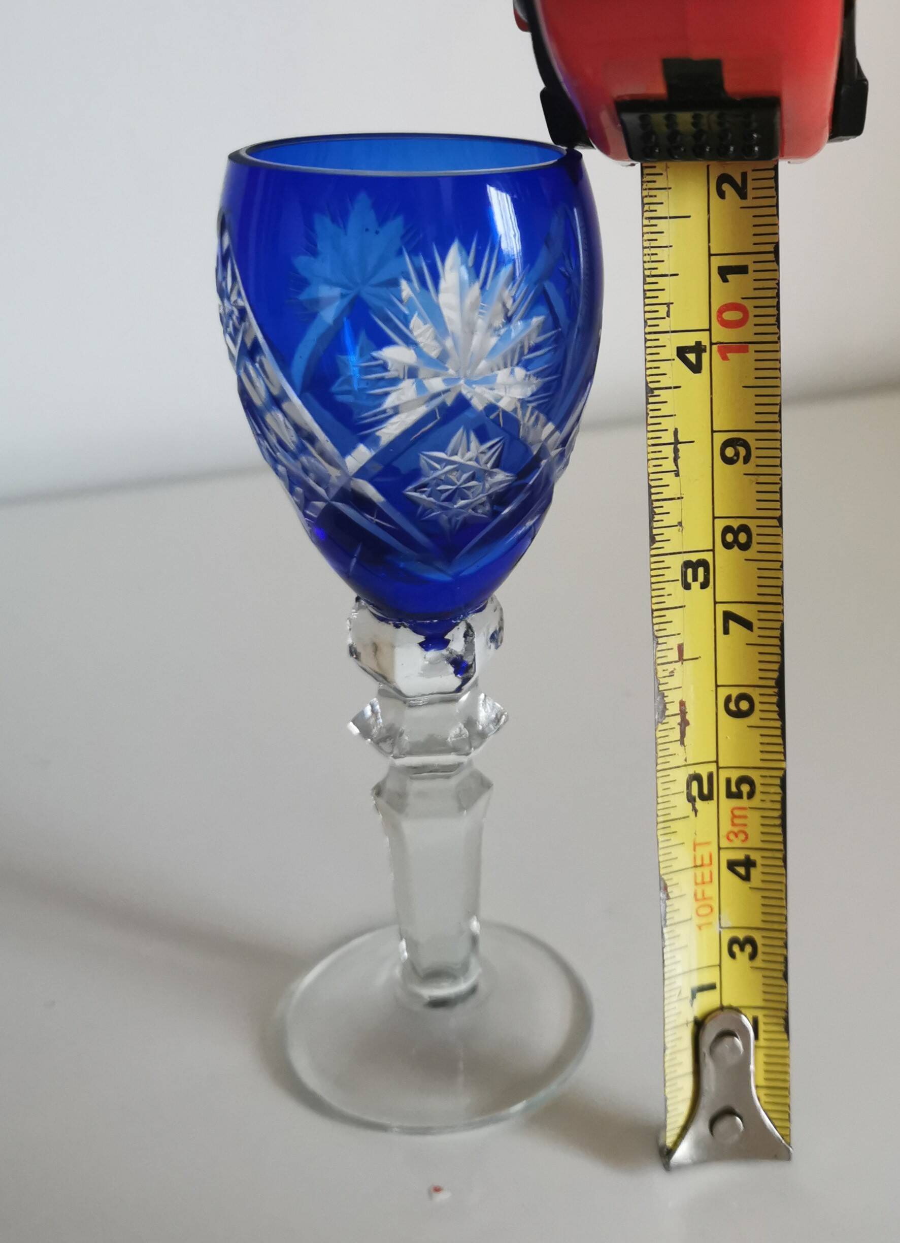 Carafe et 6 verres - verre taillé