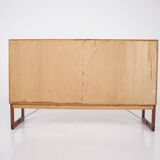 Børge Mogensen, sideboard with sliding doors