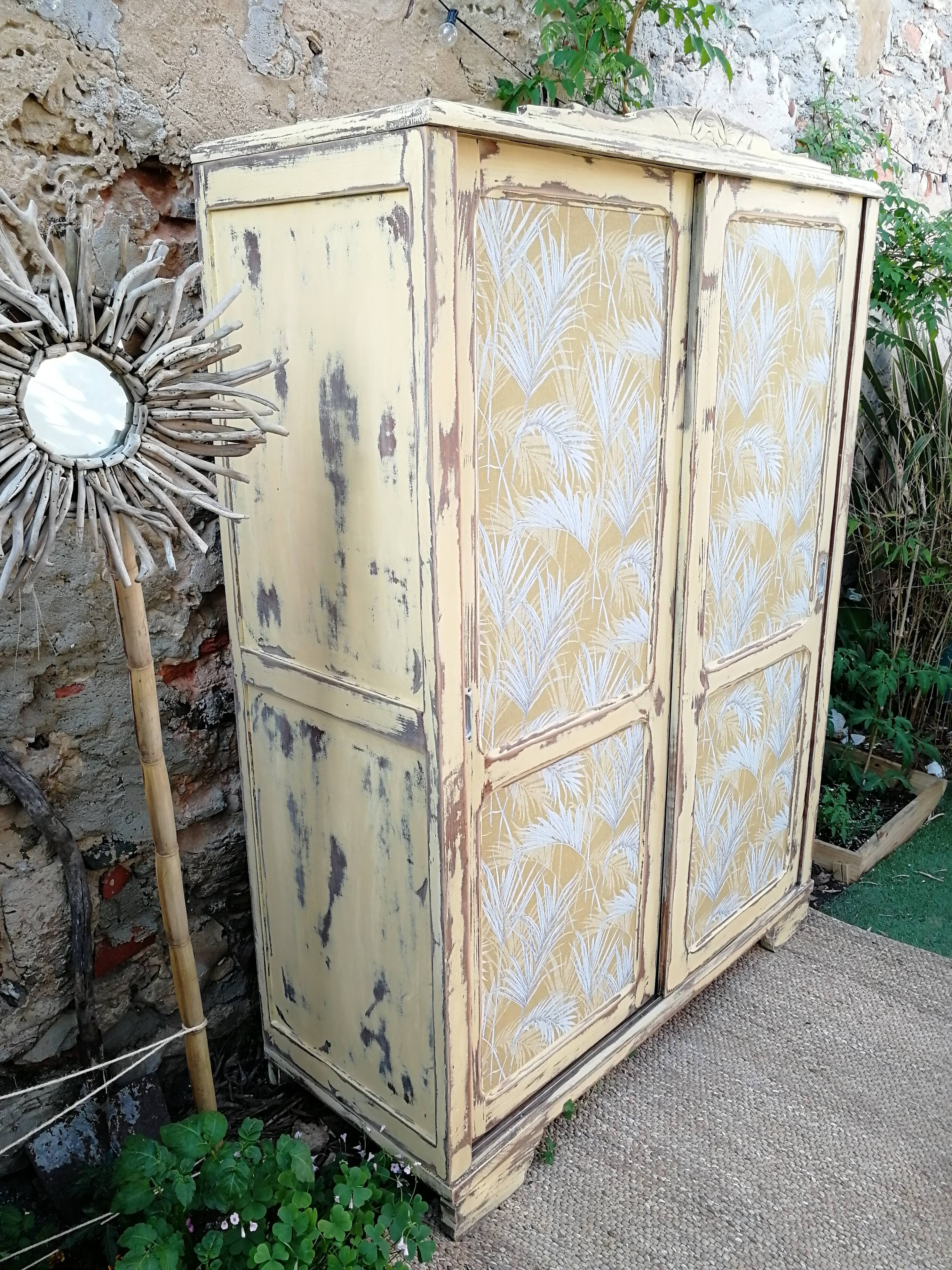 Wardrobe, sliding doors
