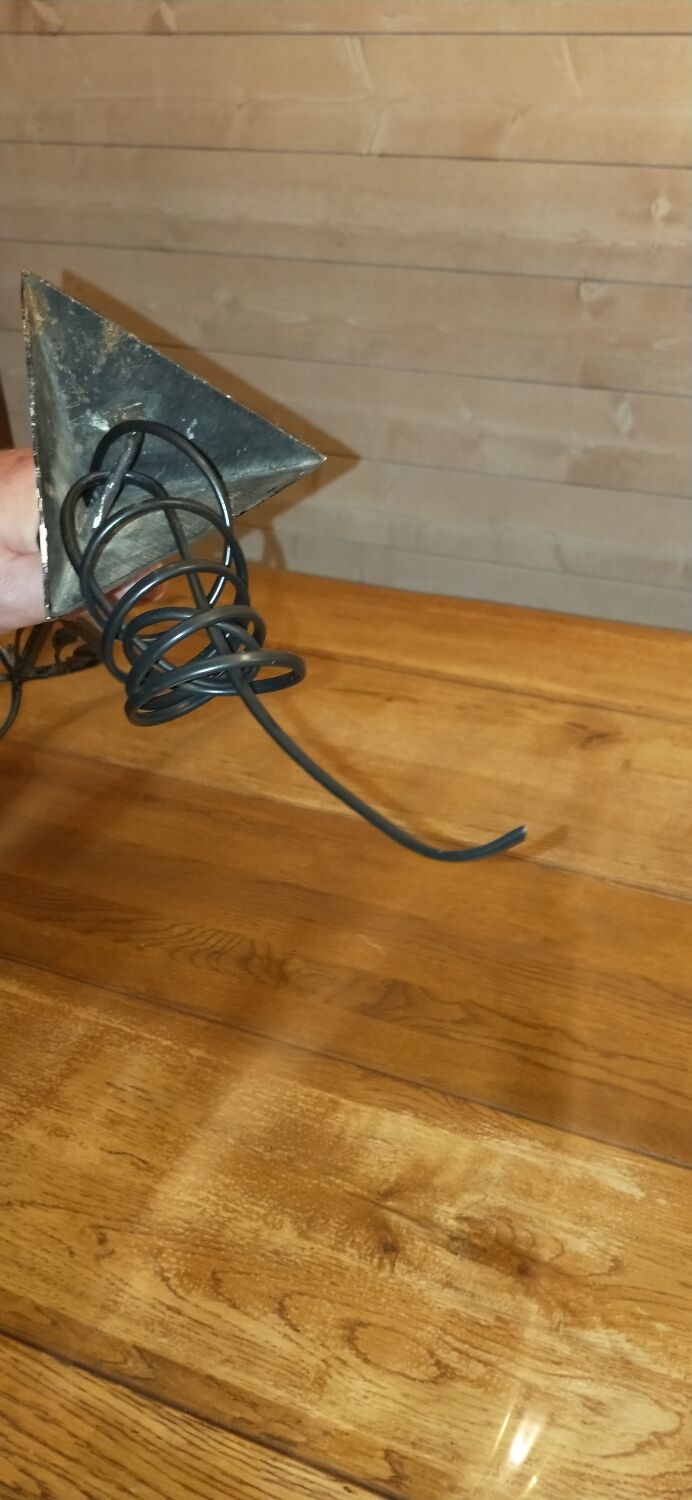 Wrought iron pendant light/chandelier
