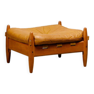 Brazilian Stool Ottoman Oak and Leather in the style of Sergio Rodrigues