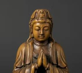 Two magnificent statues of Guanyin. Guanyin (觀音) is one of the bodhisattvas.