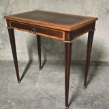Small Louis XVI style desk in marquetry.