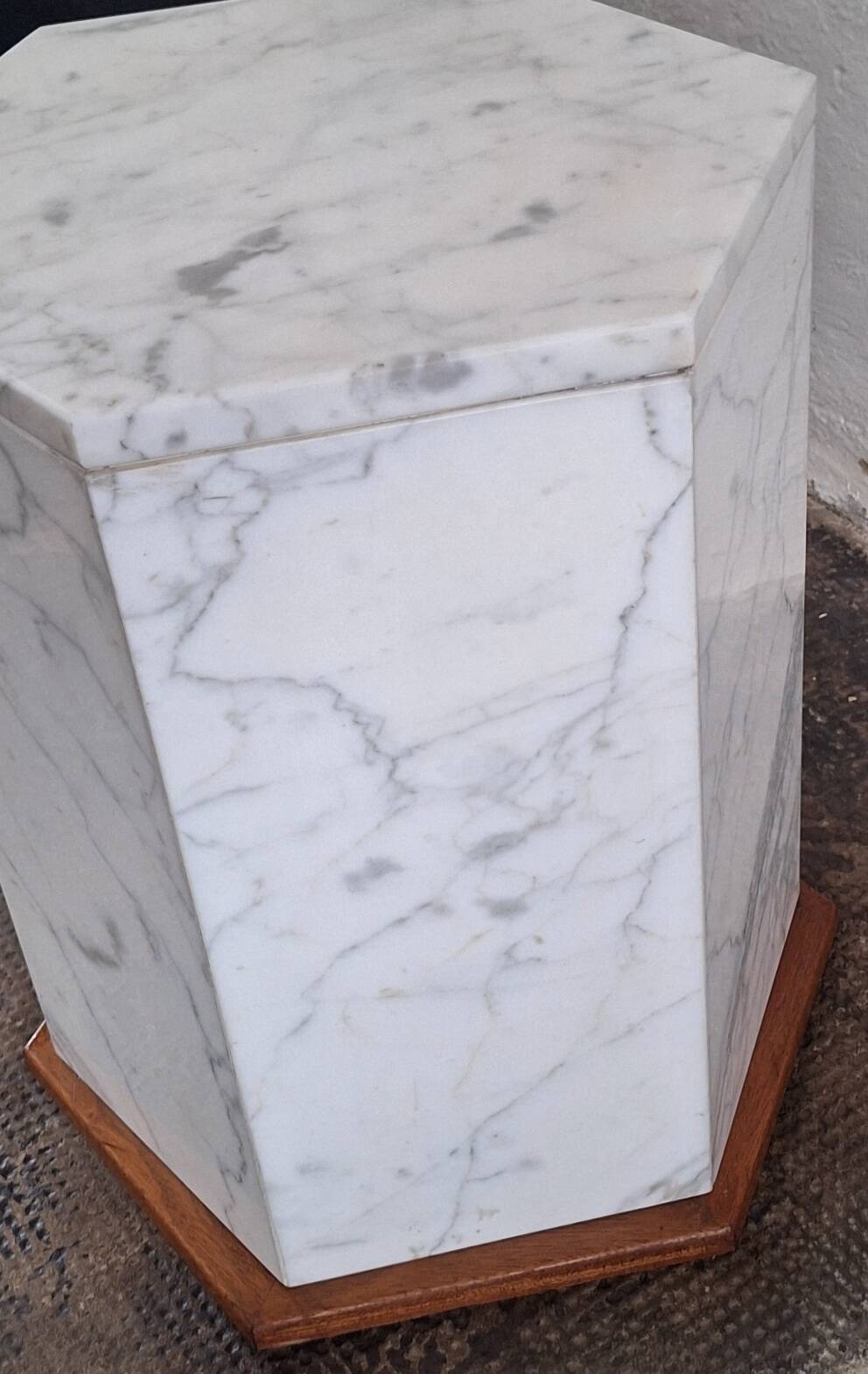 Italian hexagonal Carrara marble monolith side table / pedestal