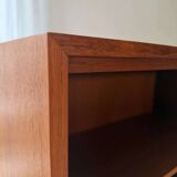 Buffet Musterring en teck des années 1960.