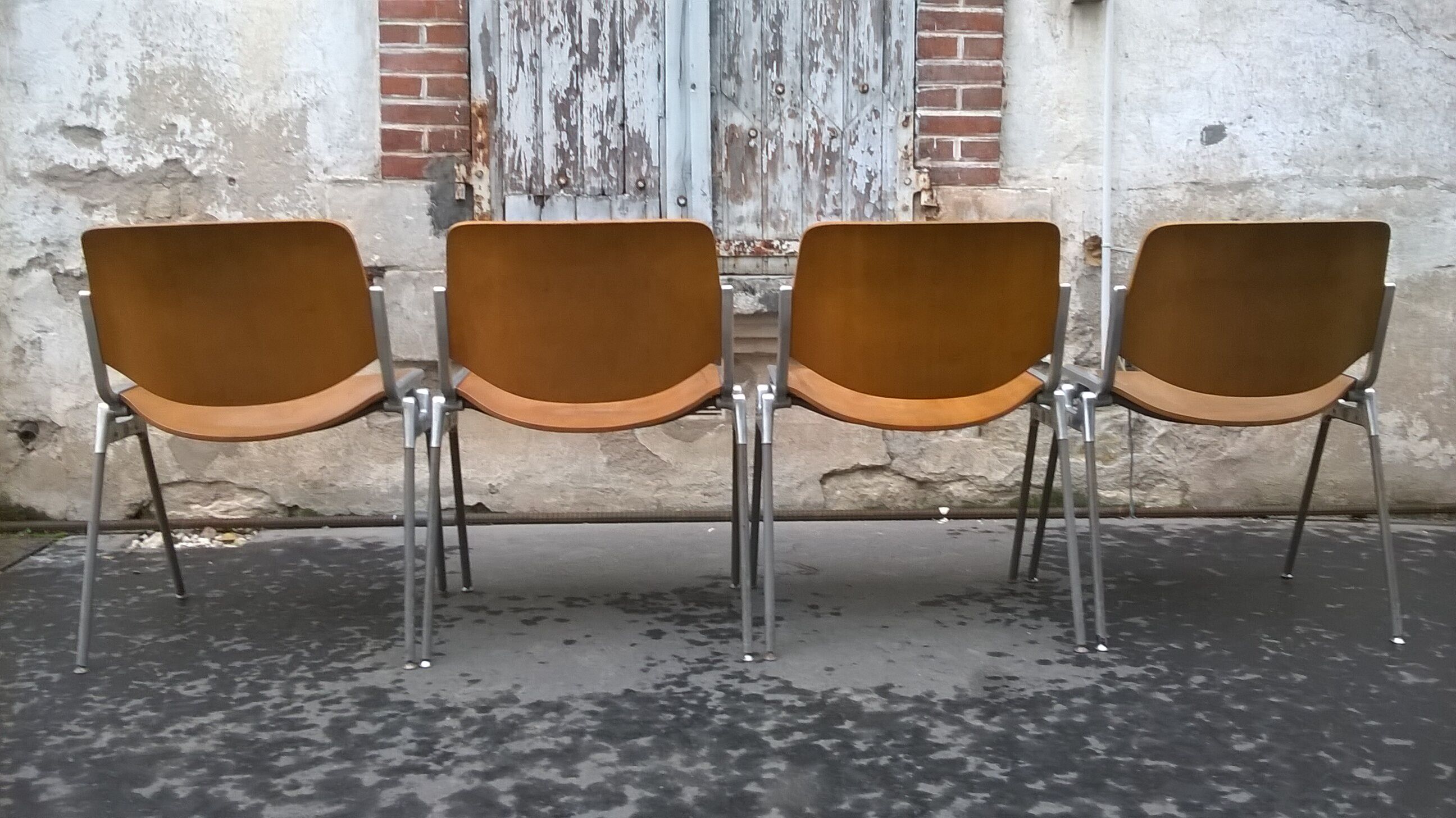 Giancarlo Piretti chairs 1970