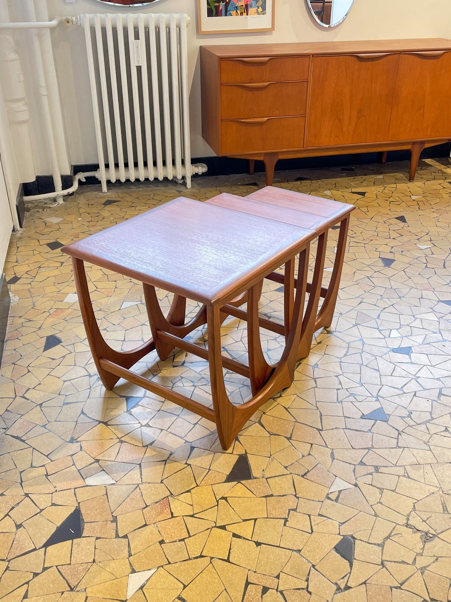 Teak trundle coffee table