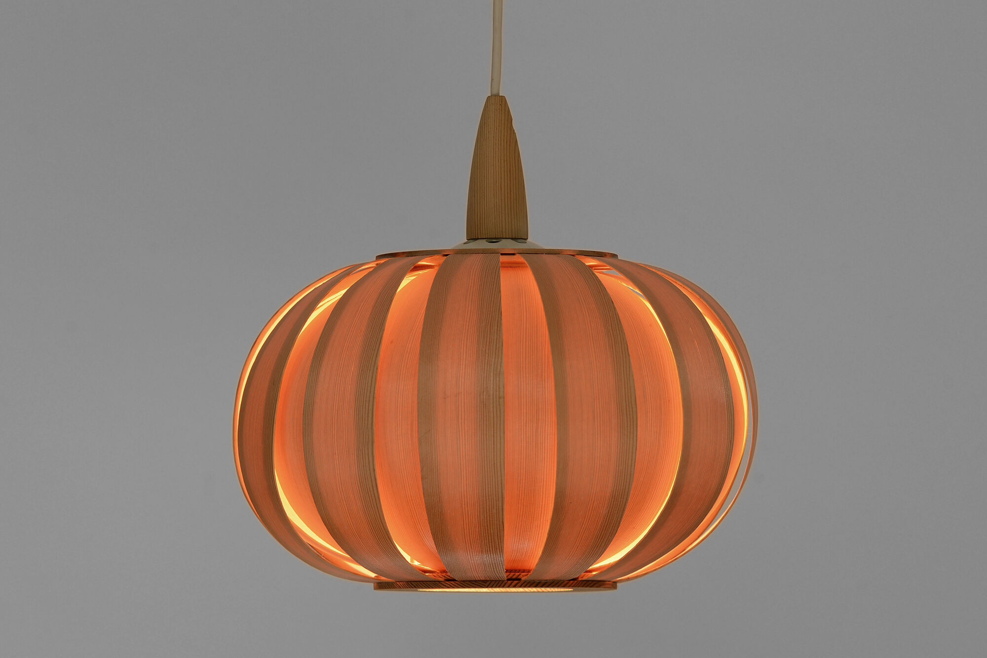Pine veneer pendant light, Sweden 1970