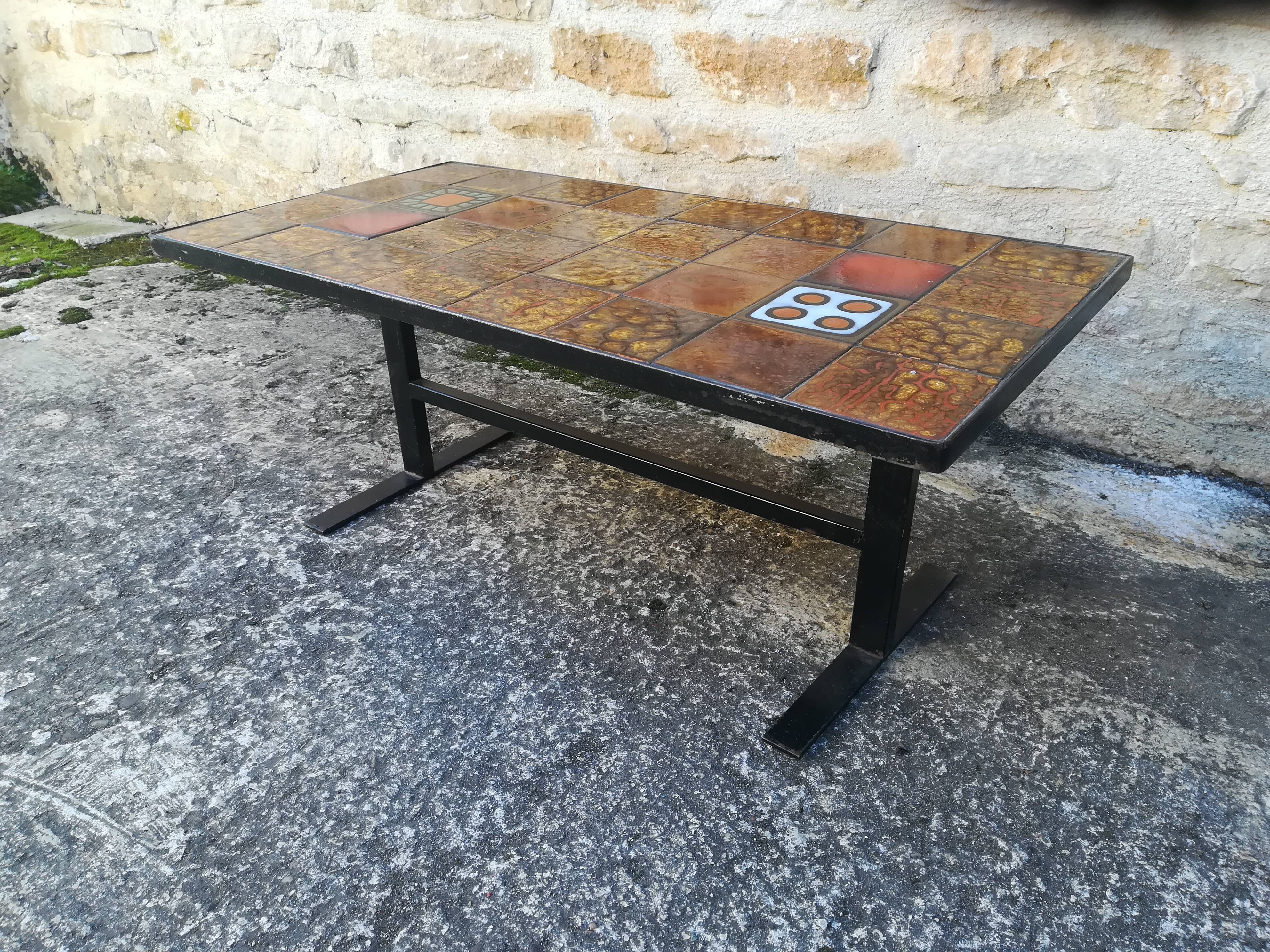 Ceramic coffee table