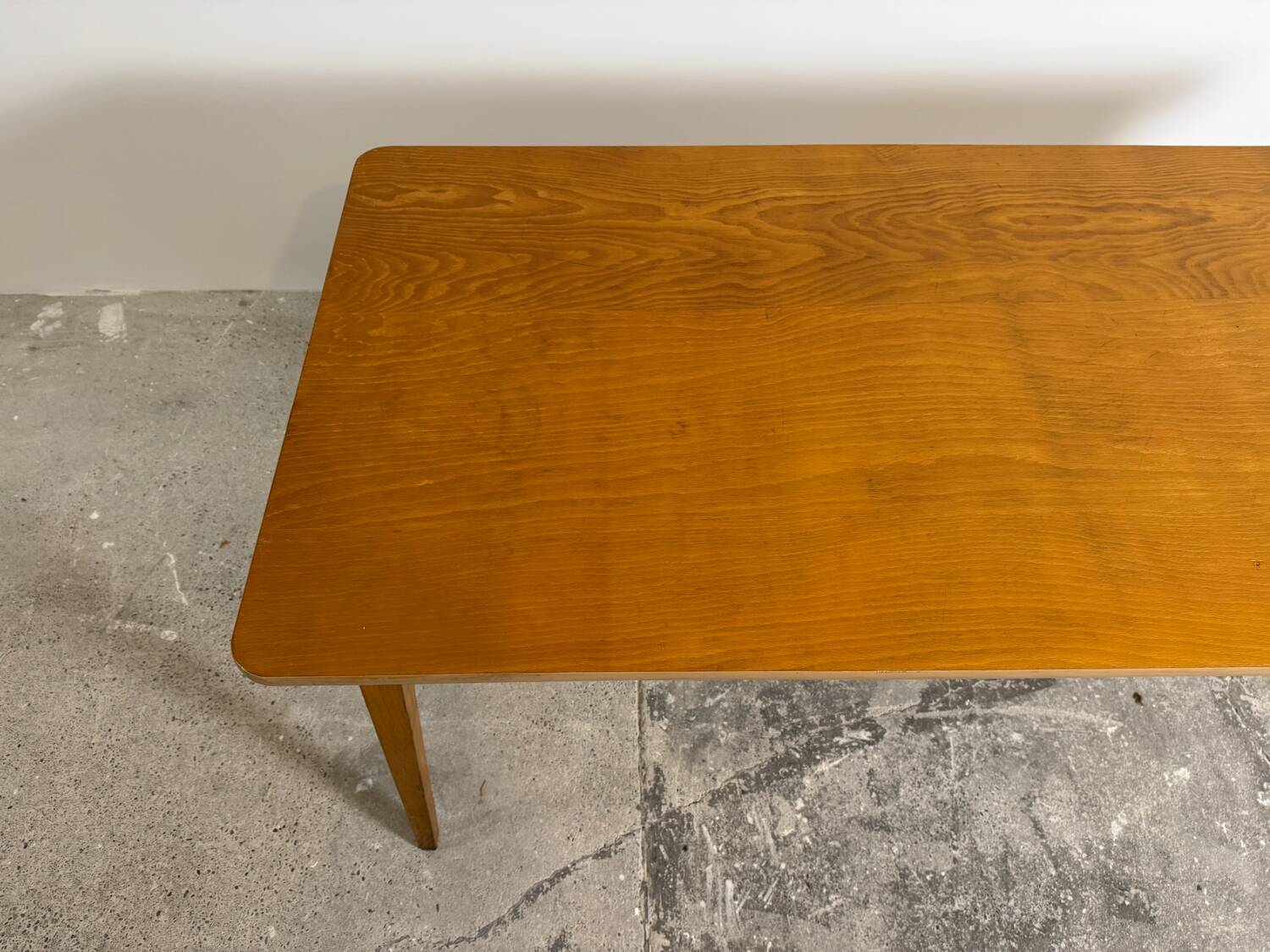 Vintage dining table – tapered legs – 1950s-1960s