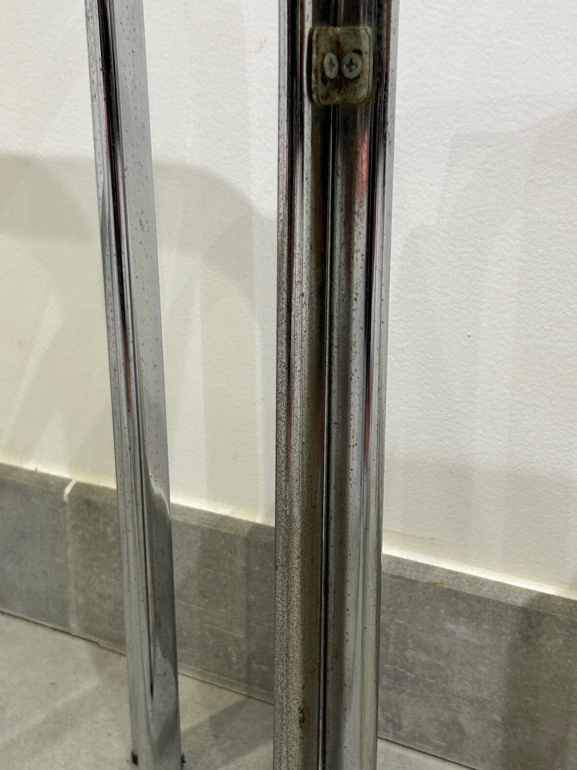 Nest of tables in chrome and smoked glass, set of 2.