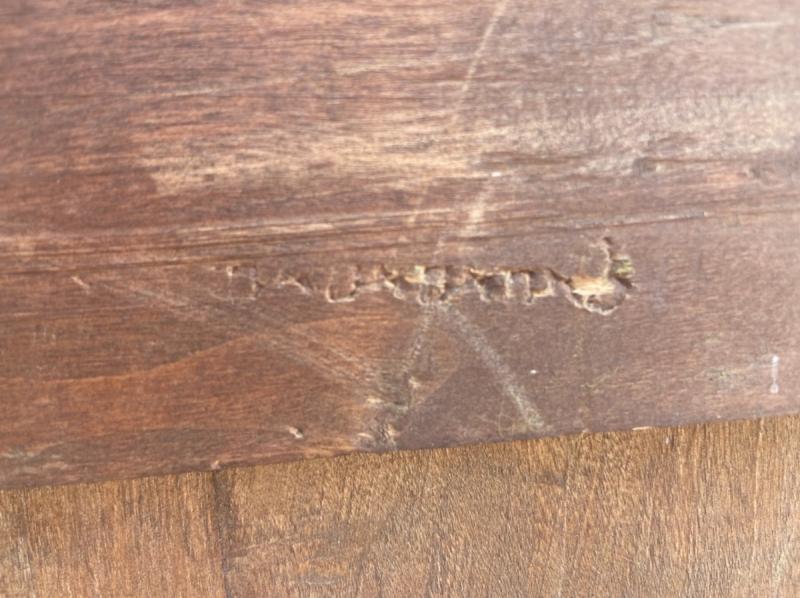 Commode d’époque Empire estampillée en acajou