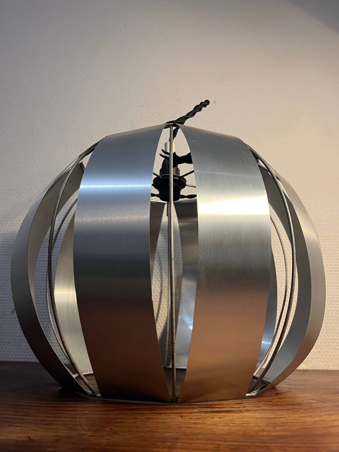 Max Sauze metal and aluminum pendant light