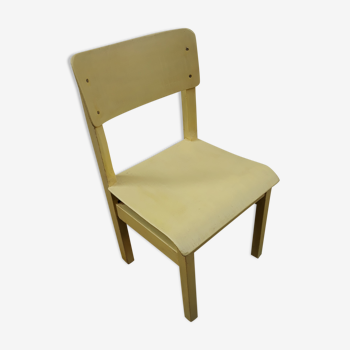 Chaise jaune bistro enfant vintage