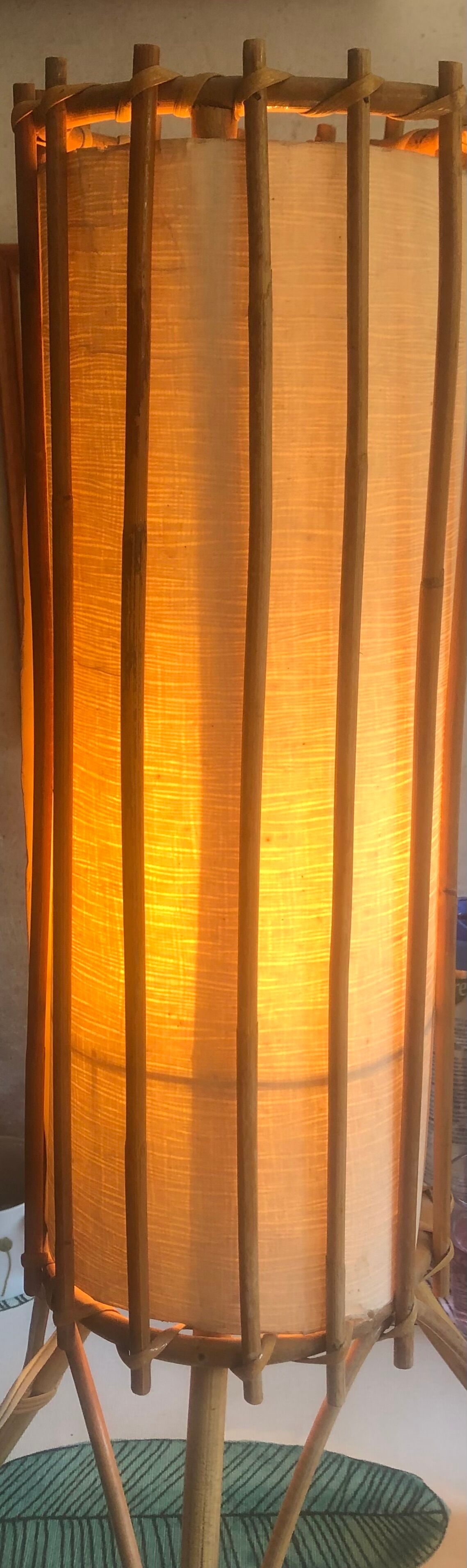 Rattan lamp bamboo wicker vintage 60s tripod foot