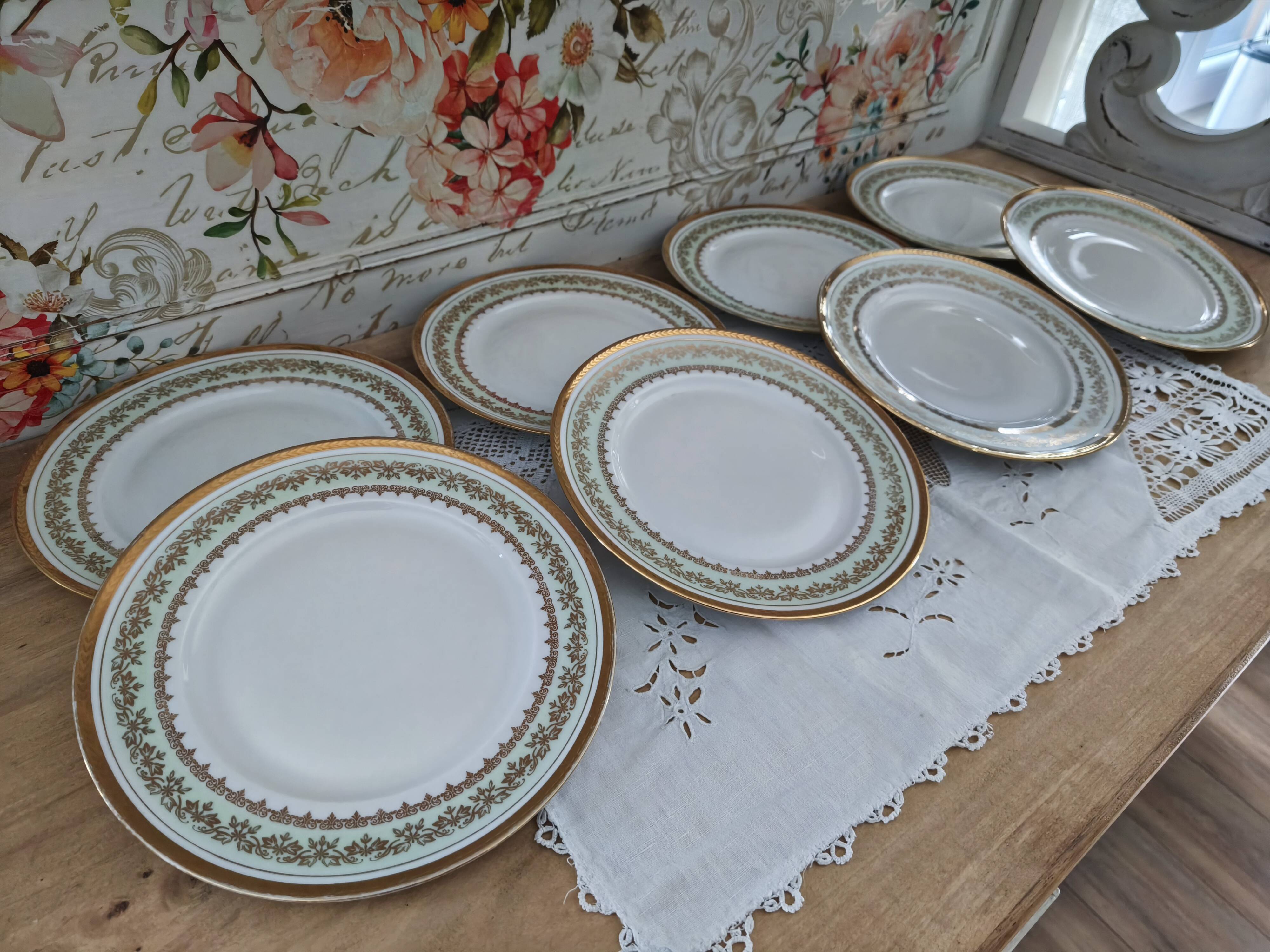 Set of 8 PL France porcelain dinner plates, water green marli and frieze