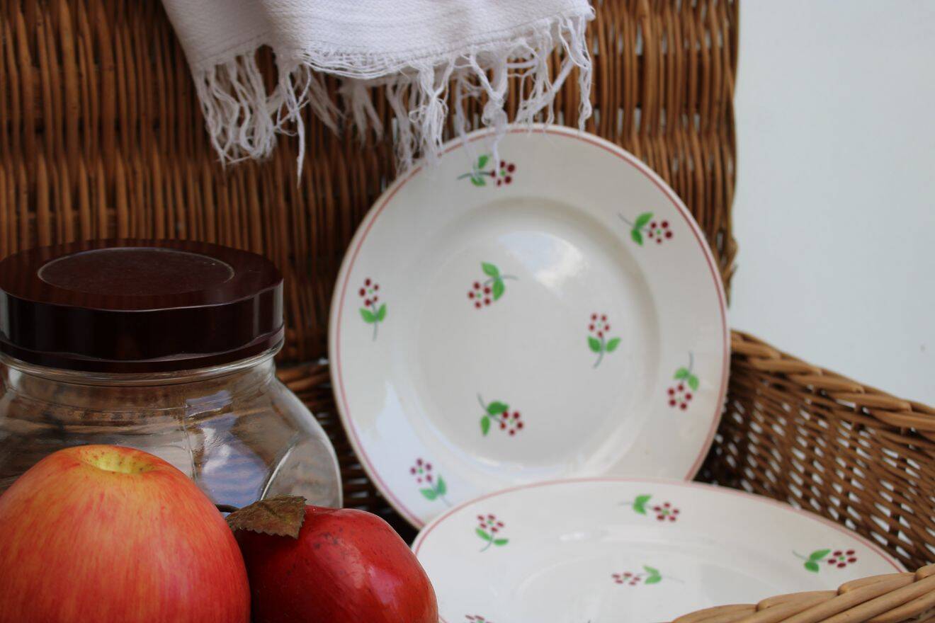 Lot de 6 assiettes à dessert en céramique