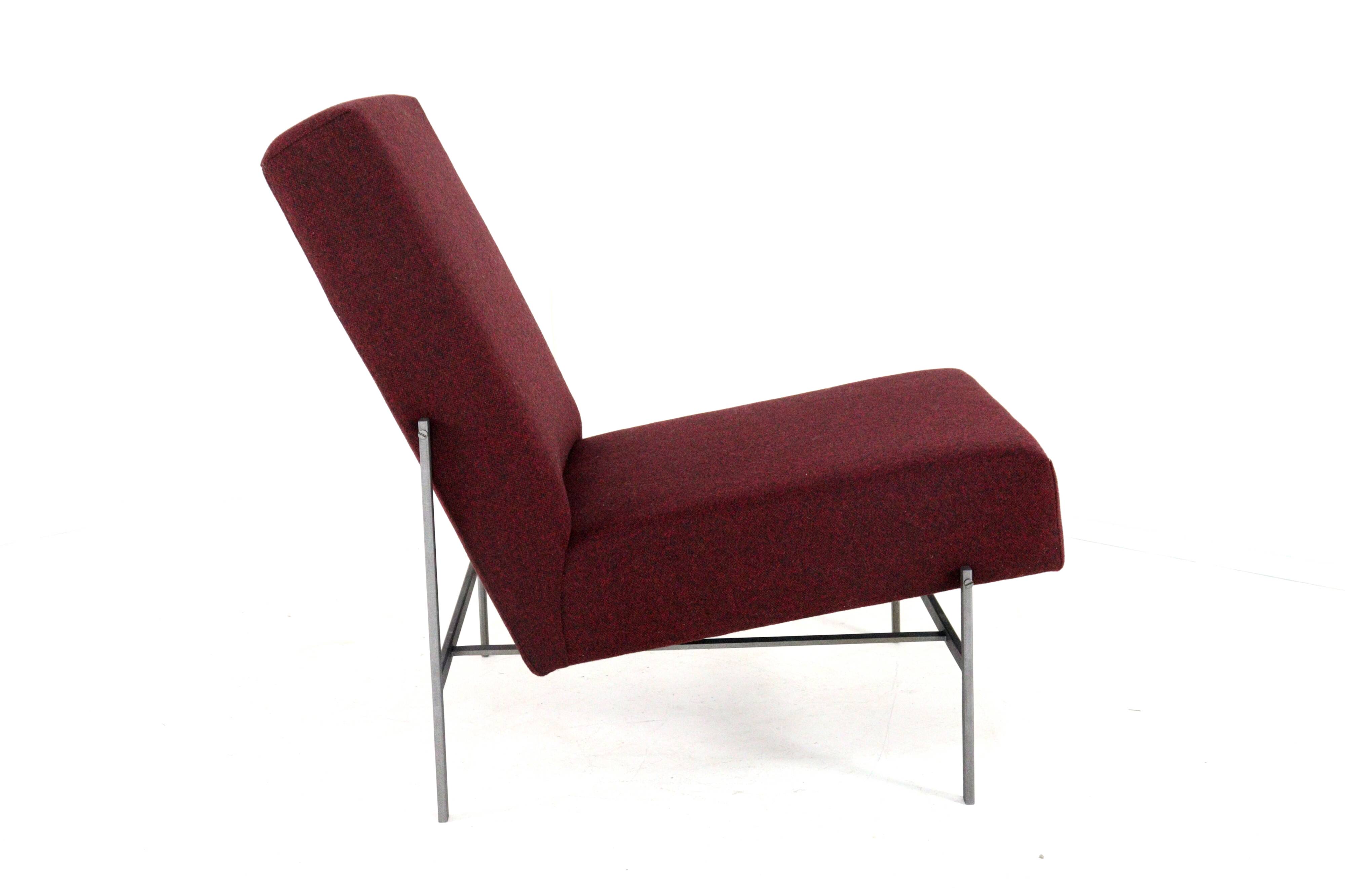 Mid Century Modern Designer minimalist easy chair 'Velp'