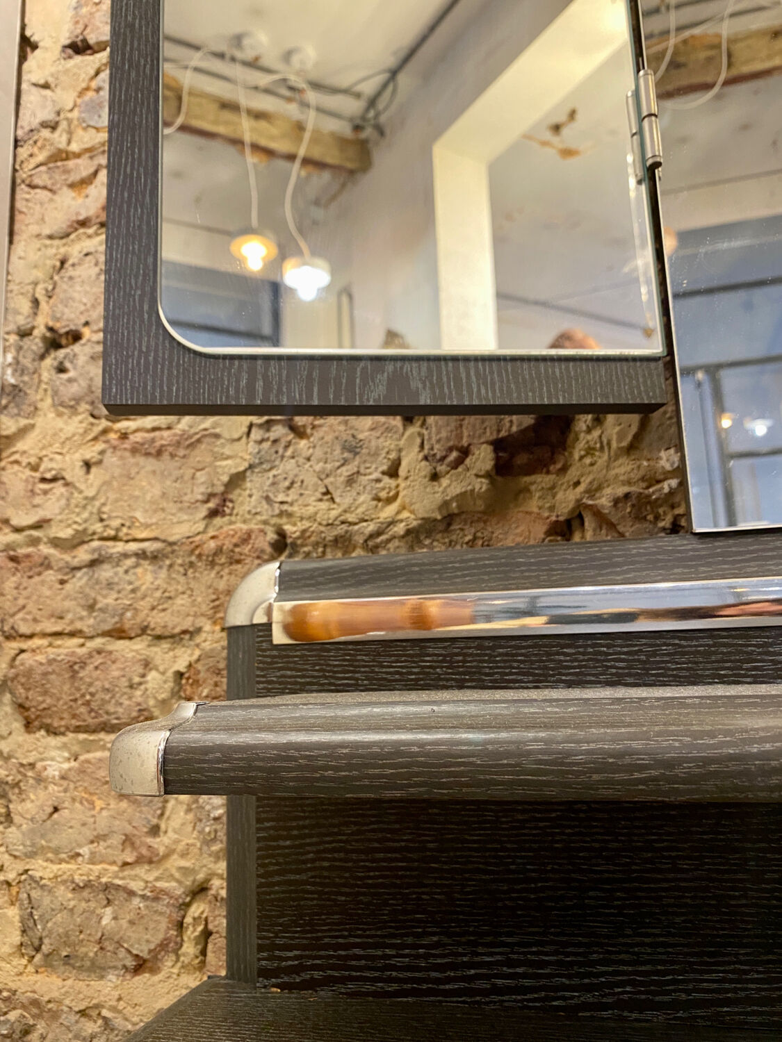 Coiffeuse années 70