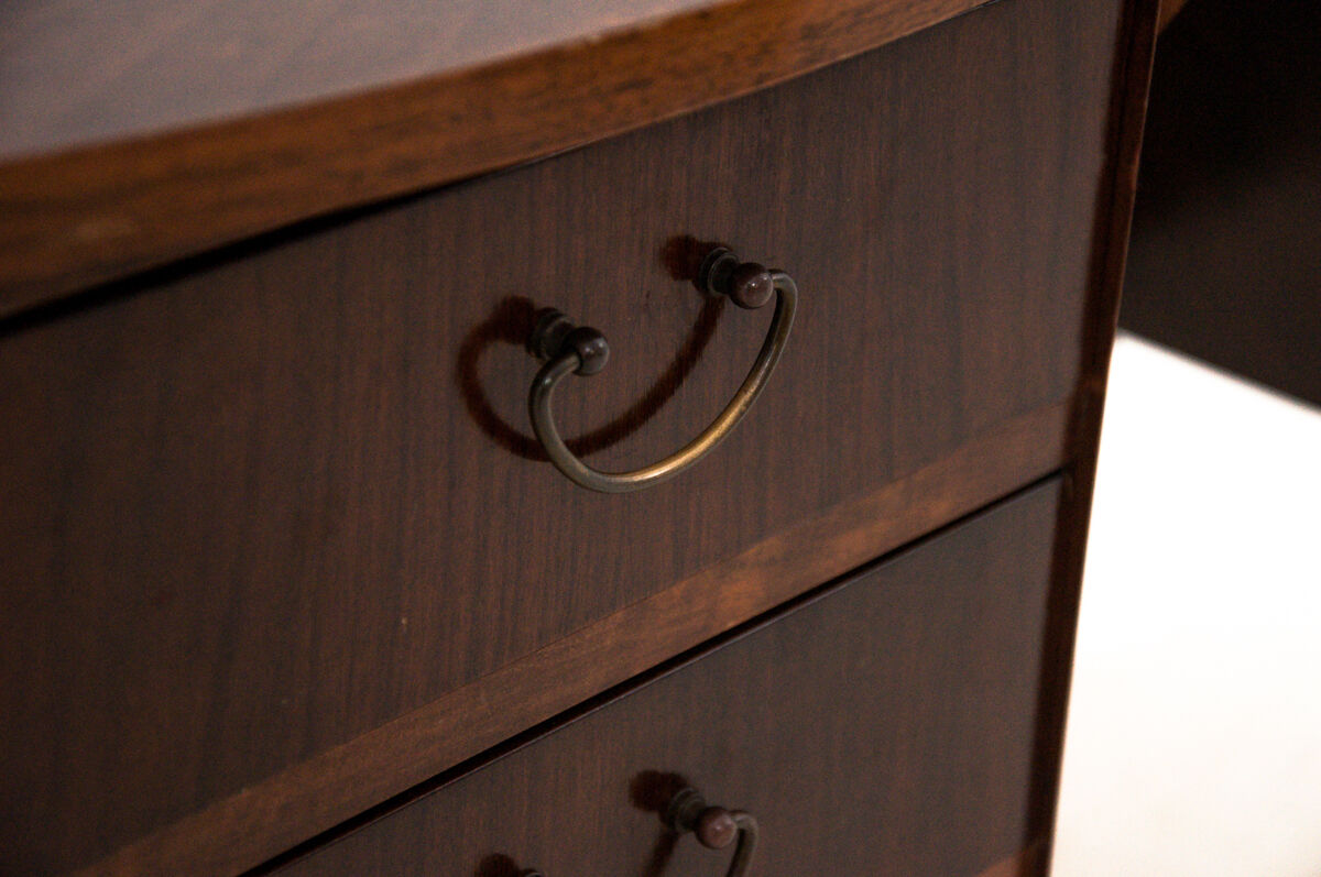 Danish desk with bar from 1960