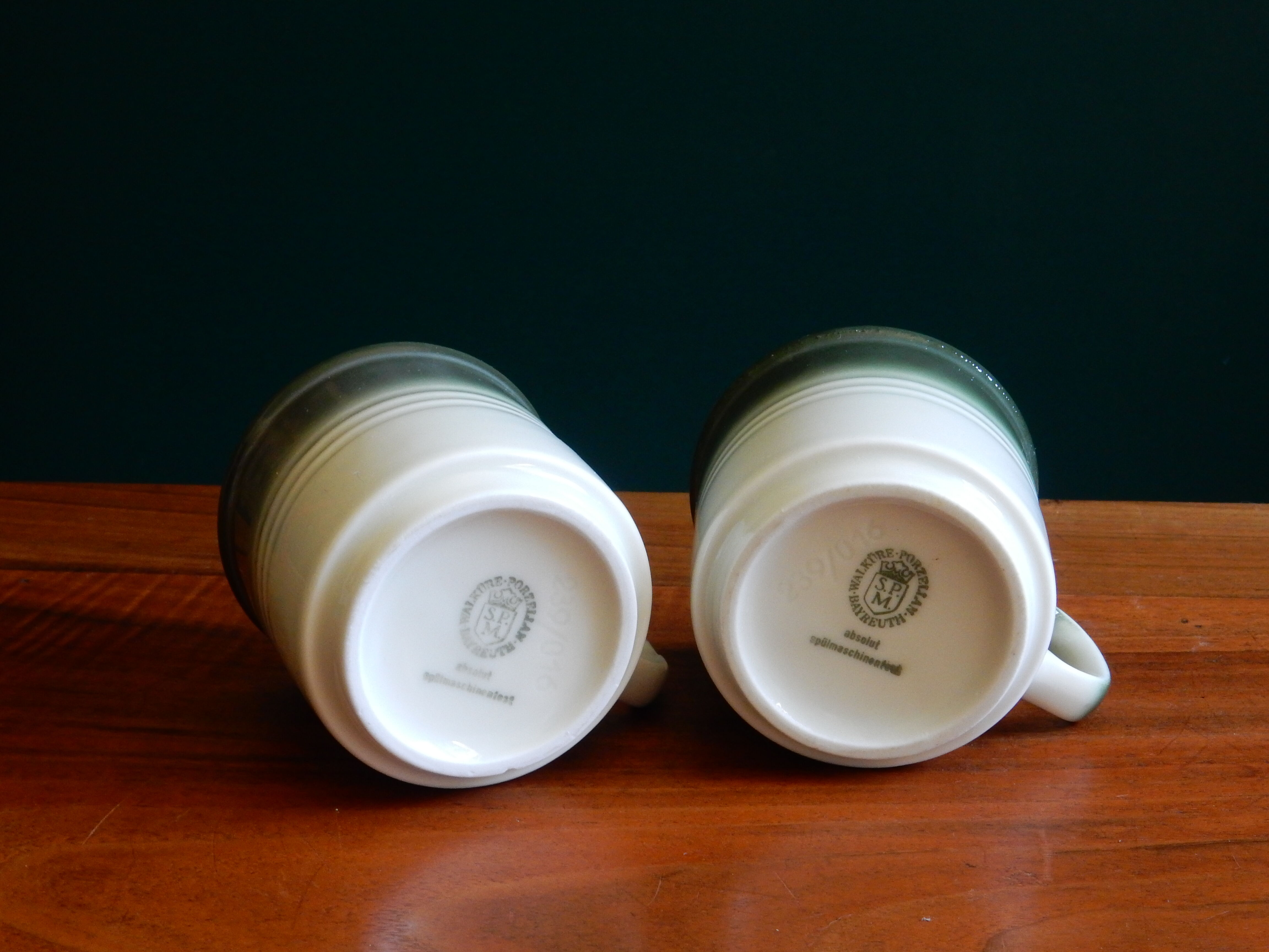 2 coffee cups SPM Walküre Porzellan Bayreuth