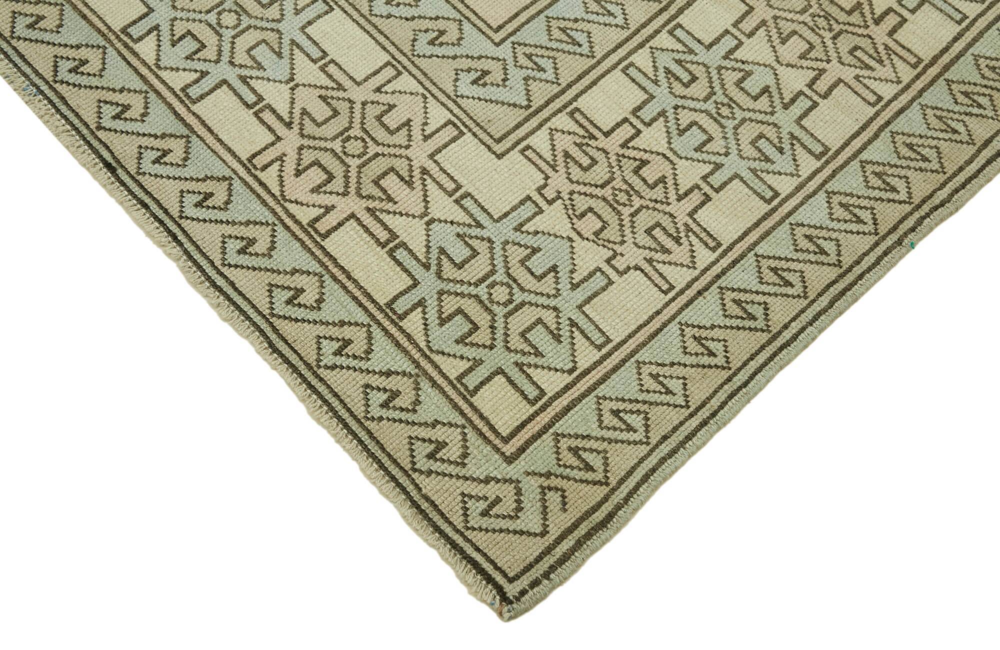 Turkish Vintage Anatolian Rug 201 cm x 290 cm
