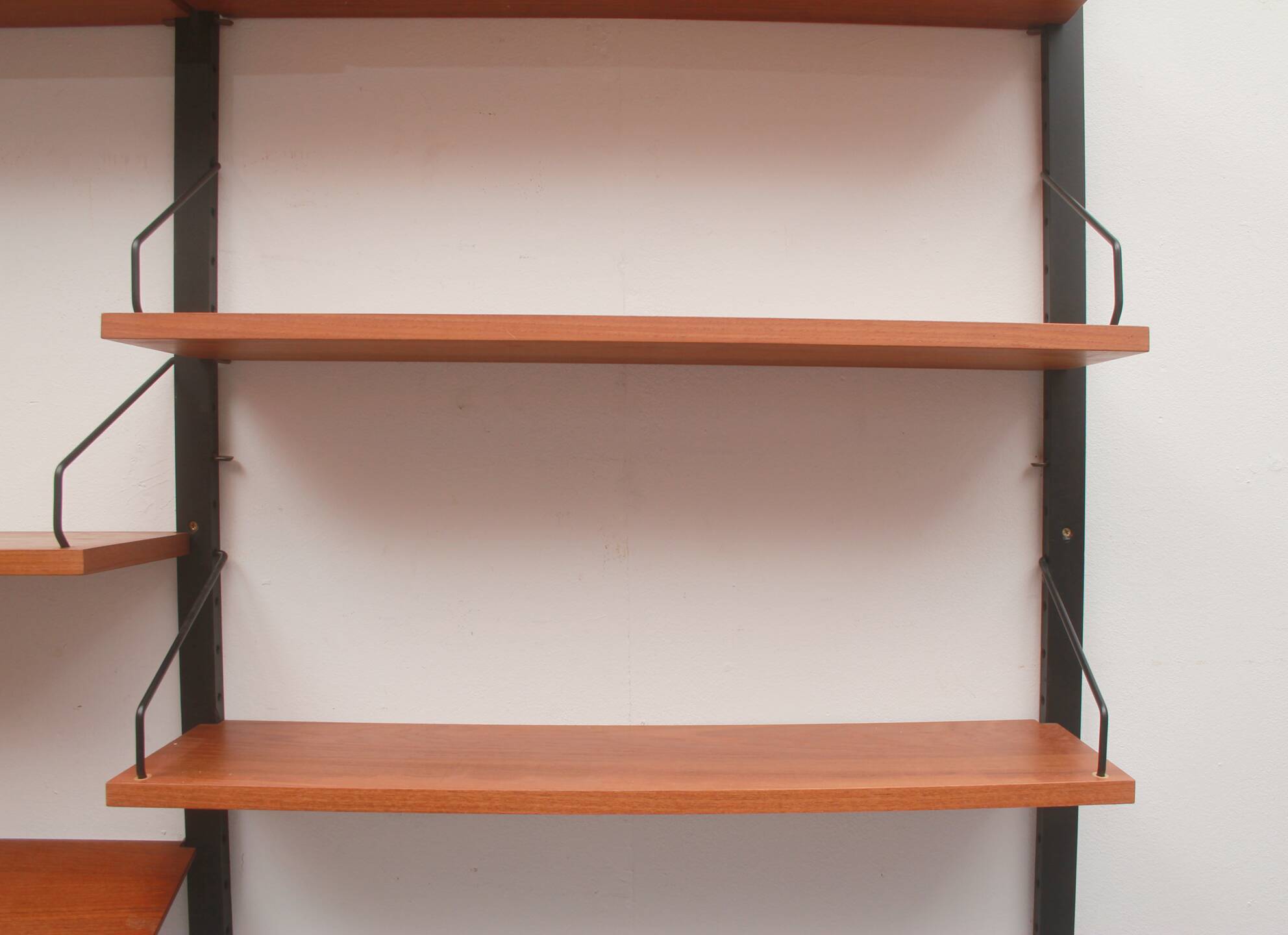 1960s wall unit in teak, Poul Cadovius