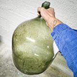 Large green Lady-Jeanne in blown glass