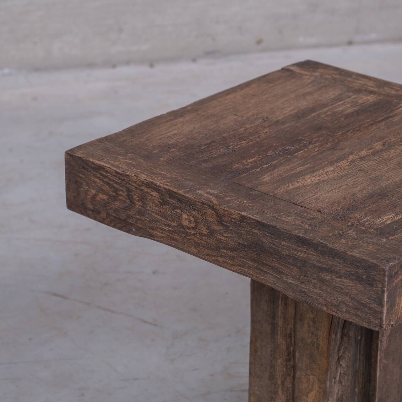 Paire de tables d'appoint en bois Wabi-Sabi, Belgique 1950