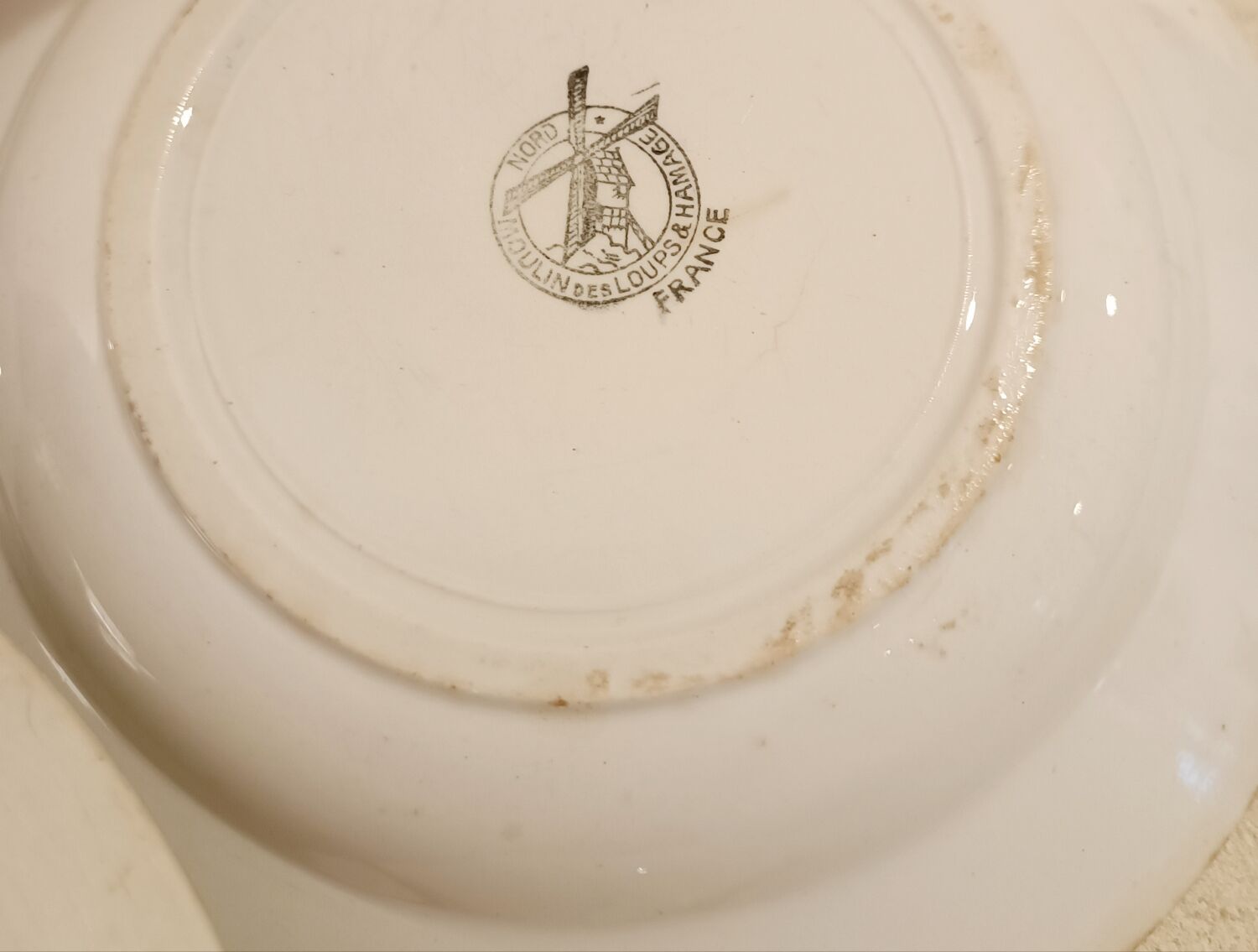 5 mismatched plates Gien, Digoin, Moulin des Loups, Saint Amand