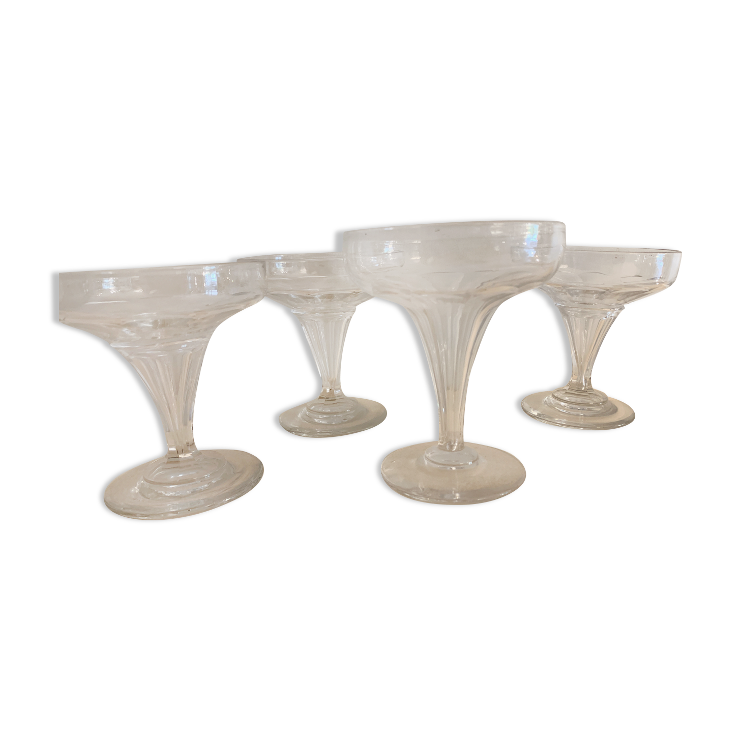 4 coupes champenoises en cristal Baccarat