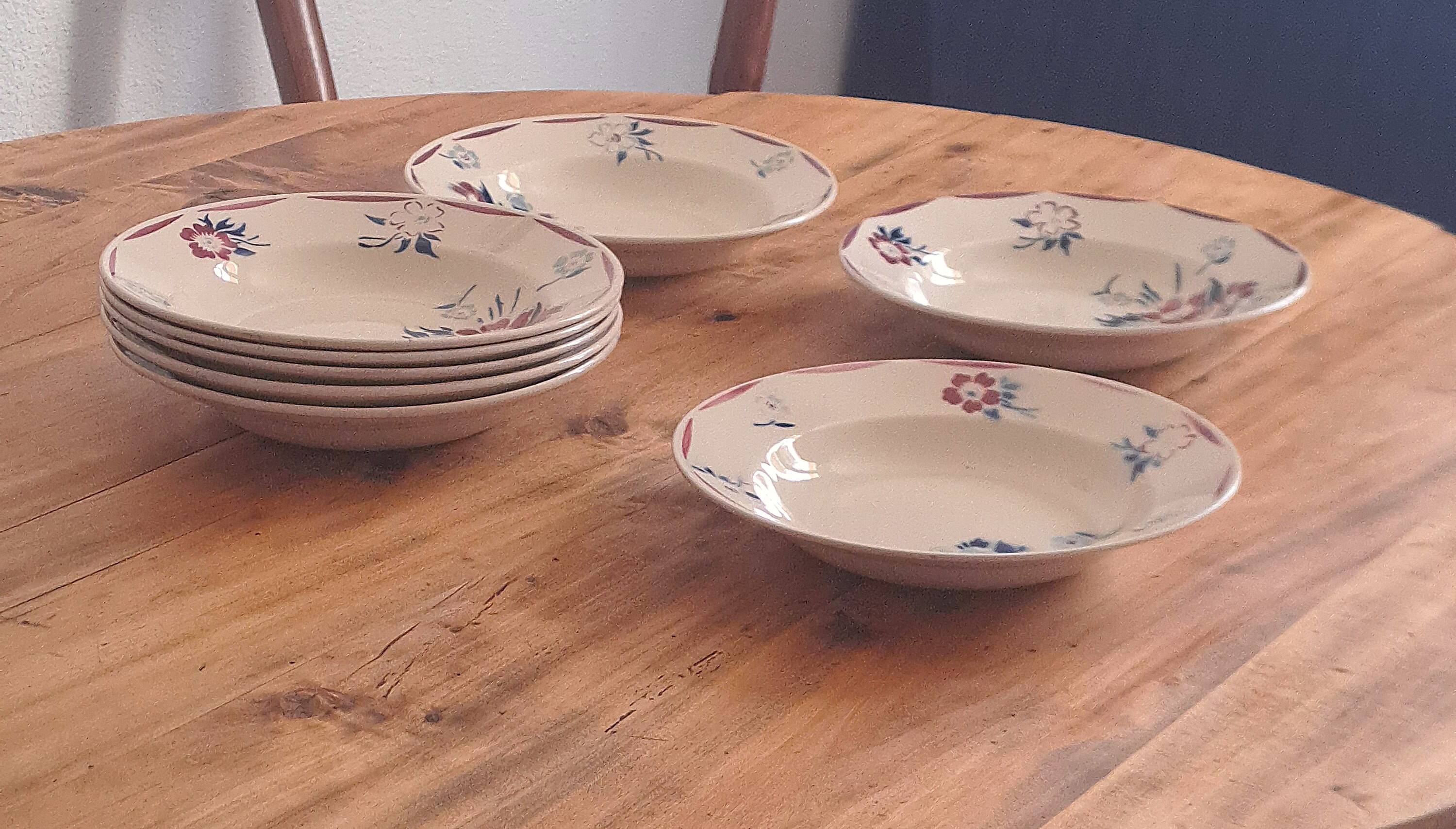 Set of 8 deep plates K and G Lunéville model "Evreux"