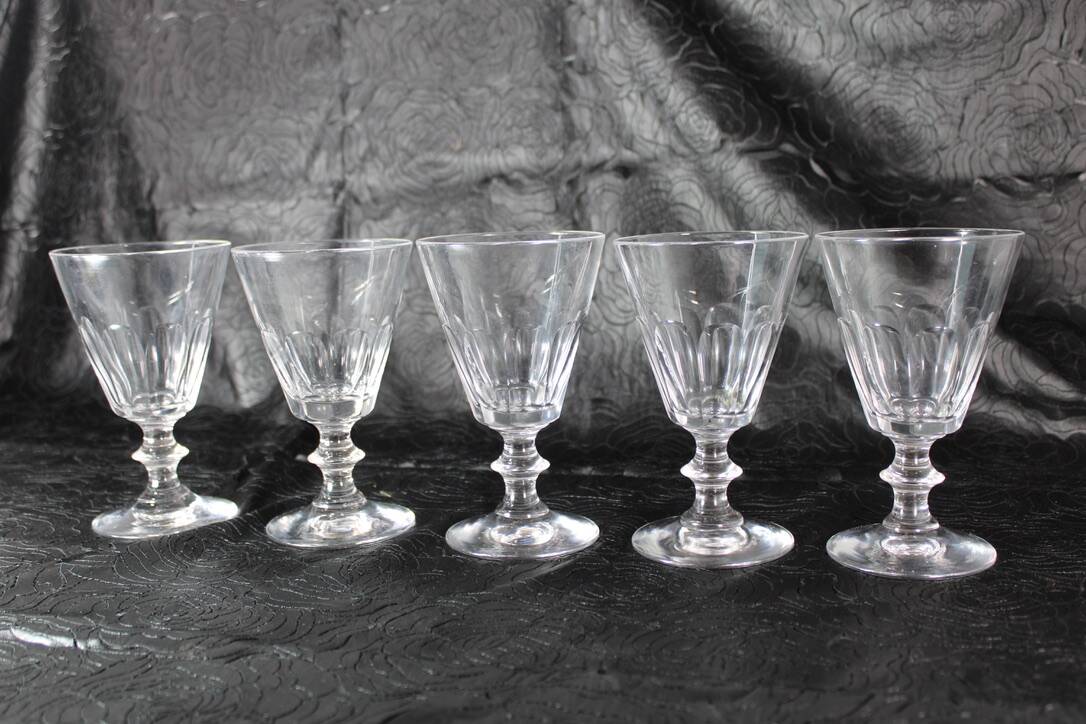 Baccarat / St Louis Caton crystal glasses early 20th France