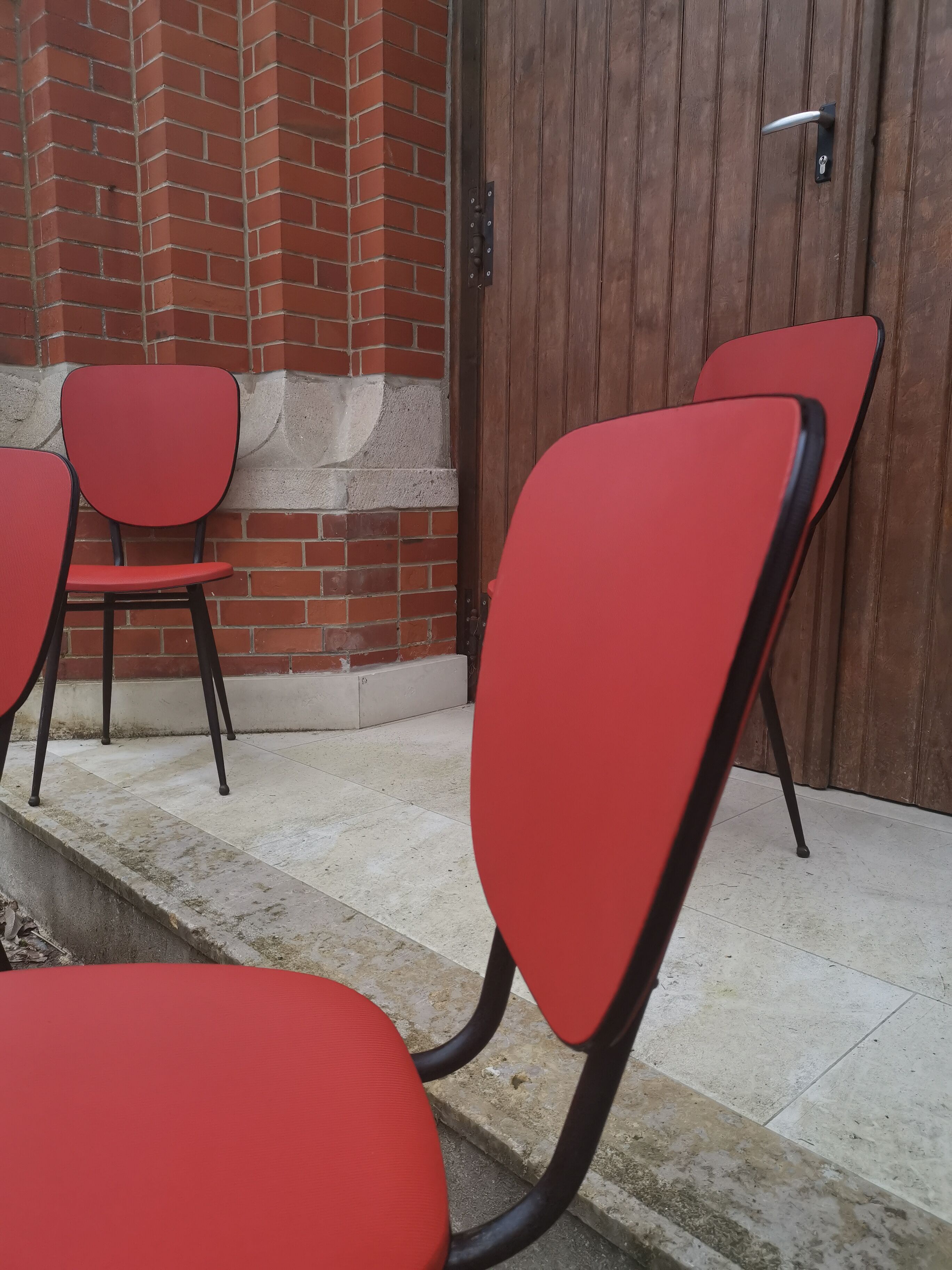 Lot de chaises vinyle rouge