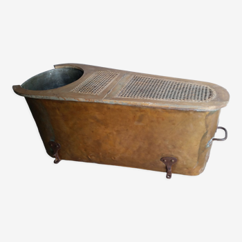 Baignoire 18è siècle en cuivre avec dessus en bois canné